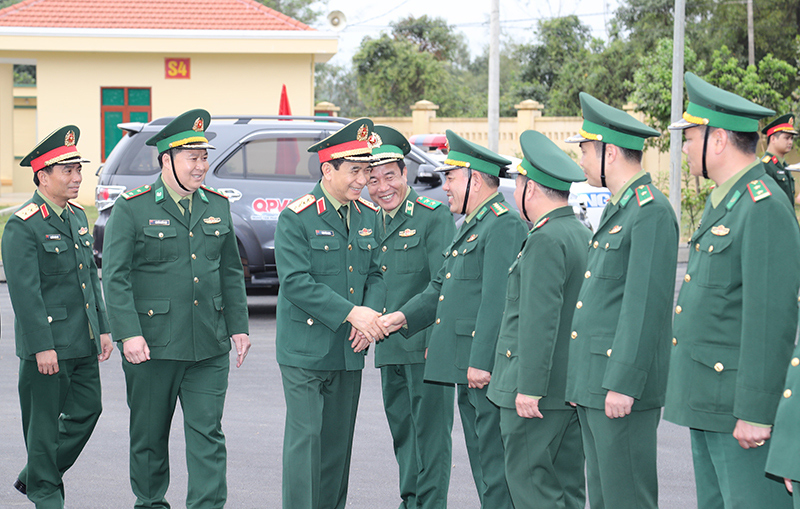 Đại tướng Phan Văn Giang thăm và làm việc tại Đồn Biên phòng Pò Hèn
